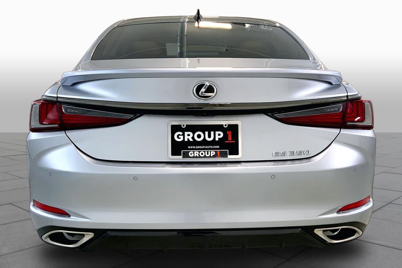 Used 2025 Lexus ES 350 w/ Accessory Package (Z1) FWD image 4