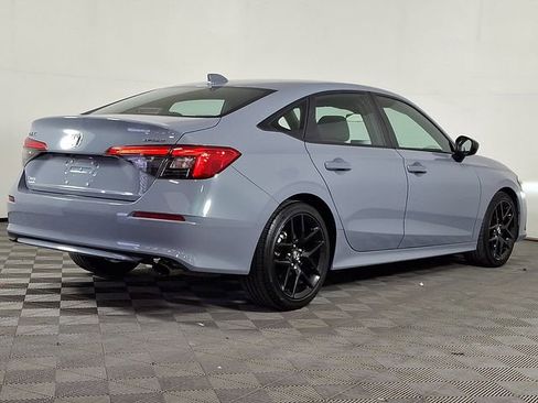 Used 2023 Honda Civic Sport image 9