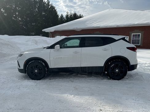 Used 2020 Chevrolet Blazer LT image 3