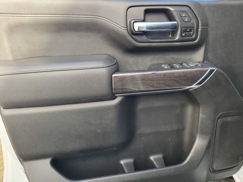 Used 2023 Chevrolet Silverado 2500 LTZ image 16