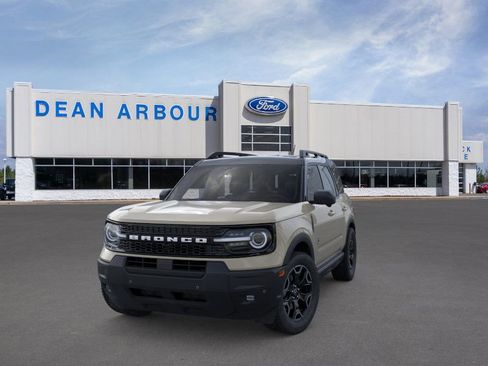 New 2025 Ford Bronco Sport Outer Banks w/ Outer Banks Tech Package+ AWD/4WD image 2