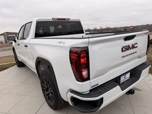 Used 2024 GMC Sierra 1500 Pro w/ Graphite Edition image 3
