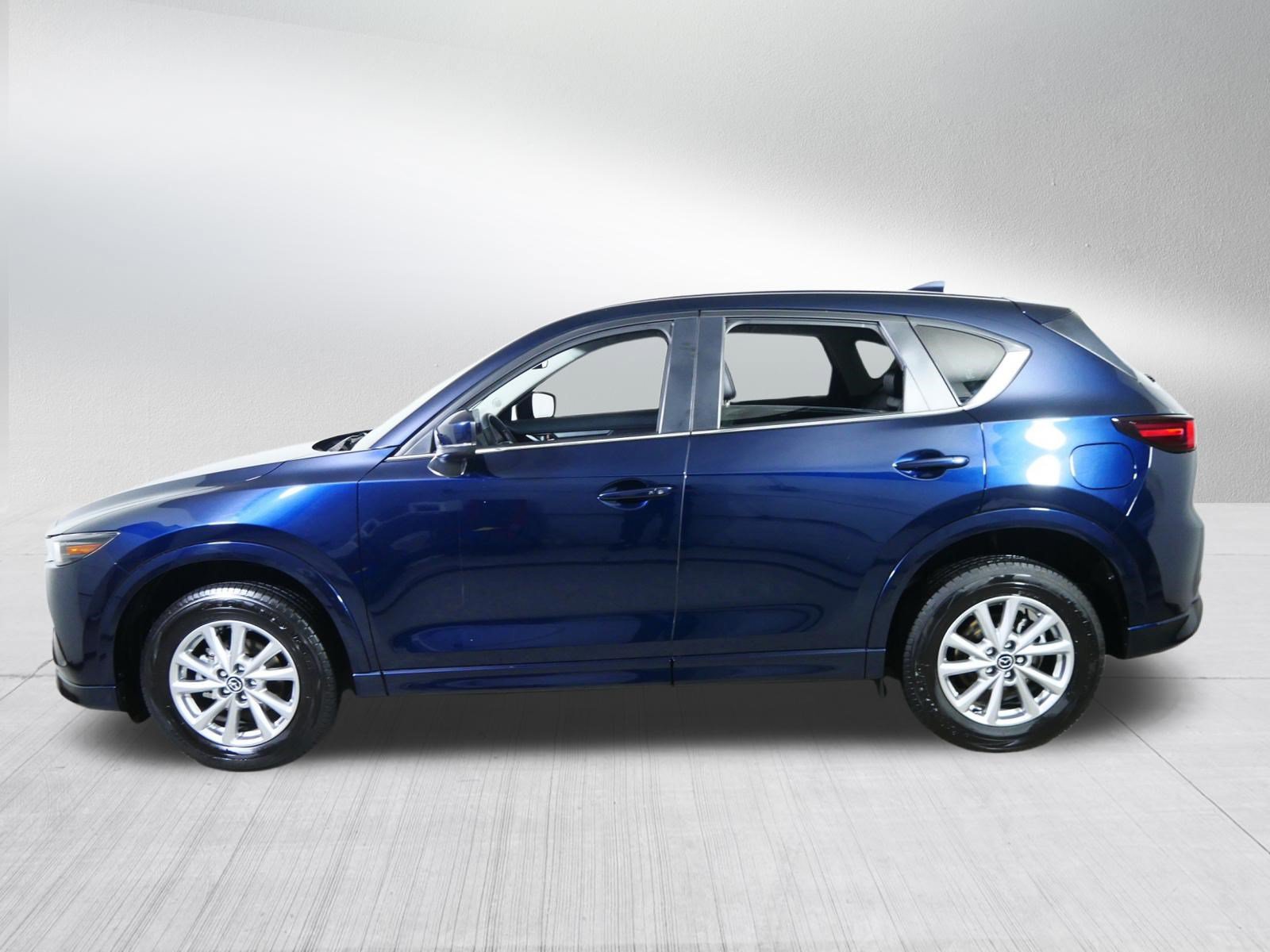 Certified 2025 MAZDA CX-5 AWD 2.5 S w/ Select Package image 4
