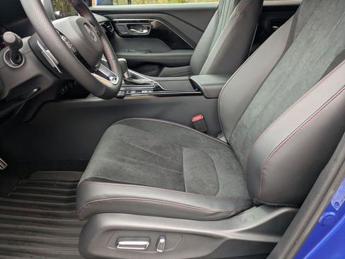 New 2025 Acura ADX A-Spec image 10