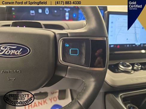 Used 2025 Ford Expedition Active AWD/4WD image 38