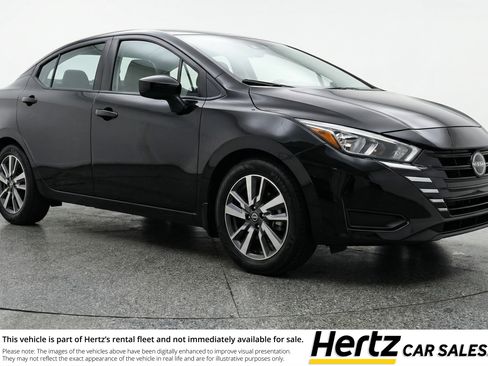 Used 2025 Nissan Versa SV FWD image 1