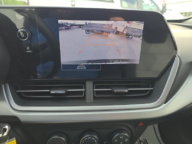 New 2026 Chevrolet Trax LS w/ LS Convenience Package FWD image 15
