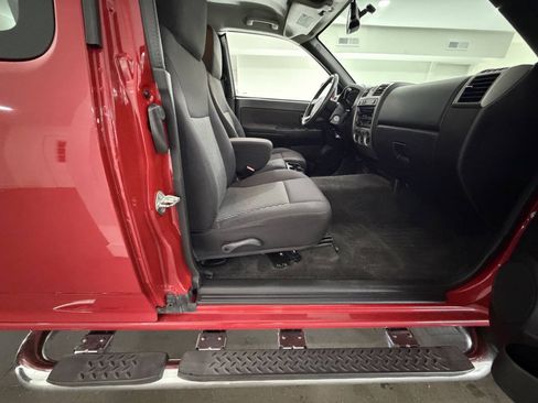 Used 2011 Chevrolet Colorado LT w/ LPO--Chrome Package AWD/4WD image 13