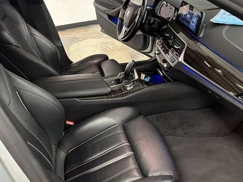 Used 2018 BMW 540i RWD image 33
