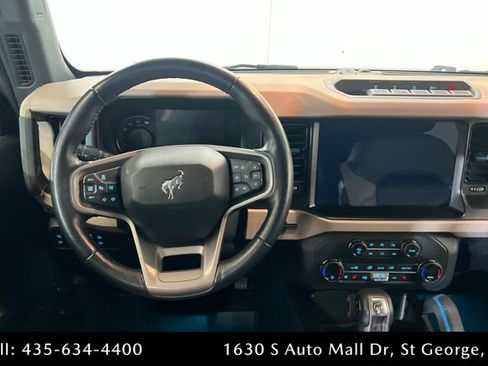 Used 2023 Ford Bronco Wildtrak AWD/4WD image 12