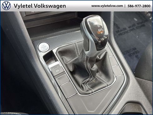 Certified 2023 Volkswagen Tiguan SE image 29