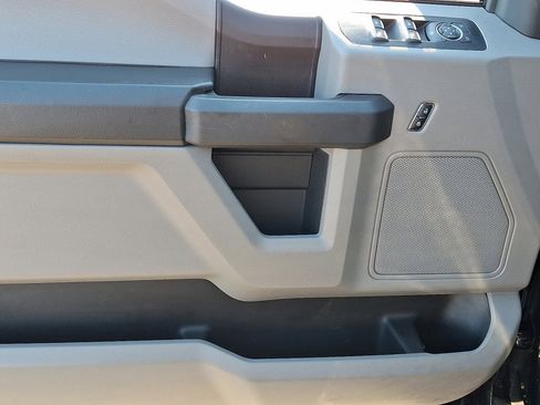 Used 2018 Ford F150 XL w/ Equipment Group 101A Mid image 23