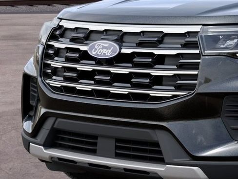 New 2027 Ford Explorer Active AWD/4WD image 17