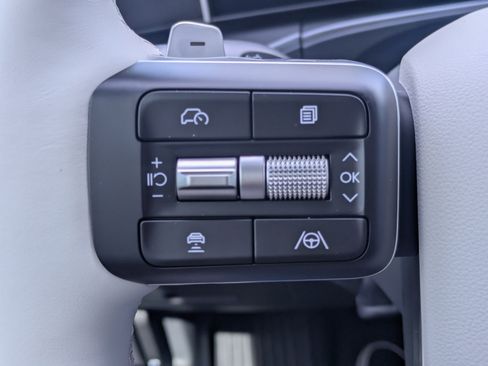 New 2026 Hyundai Santa Fe SE FWD image 19