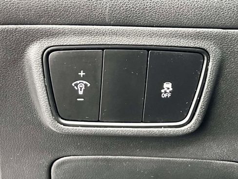 Certified 2022 Hyundai Tucson SE image 18