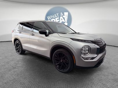 Used 2022 Mitsubishi Outlander SEL Black Edition