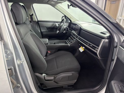Used 2024 Hyundai Santa Fe SE FWD image 23