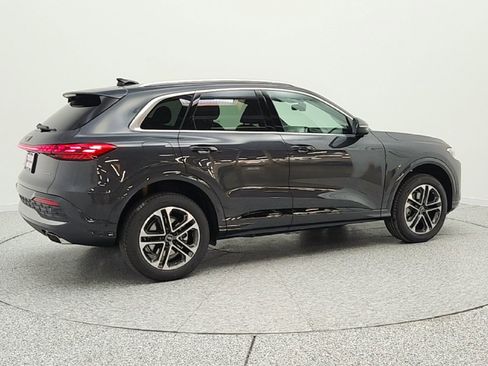 New 2026 Audi Q5 Premium AWD/4WD image 5