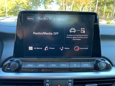 Used 2022 Kia Forte LXS image 27