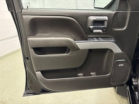 Used 2018 Chevrolet Silverado 1500 LTZ Z71 w/ LTZ Plus Package AWD/4WD image 16