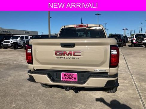 Used 2024 GMC Canyon Elevation w/ Convenience Package image 7