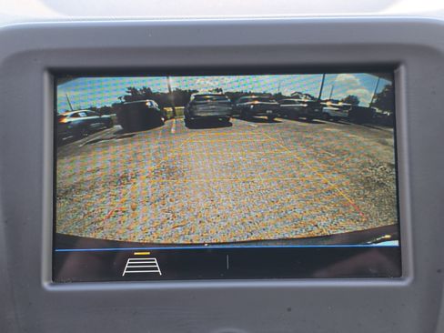 Used 2019 Chevrolet Equinox LT FWD image 27