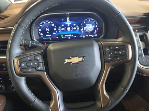 Used 2023 Chevrolet Tahoe High Country w/ Premium Package 2 AWD/4WD image 23