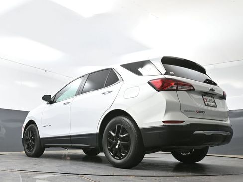 Used 2022 Chevrolet Equinox LT w/ LPO, Floor Liner Package FWD image 53