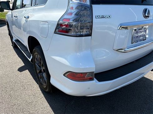 Used 2021 Lexus GX 460 Premium image 24