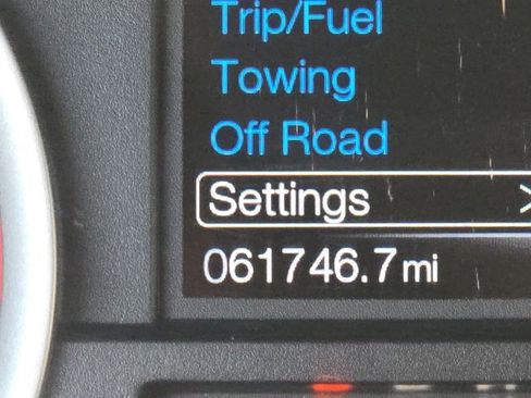 Used 2017 Ford F350 XLT image 2