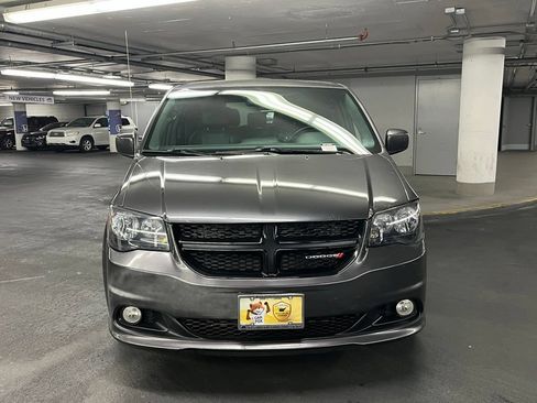 Used 2017 Dodge Grand Caravan SXT w/ Driver Convenience Group FWD image 28