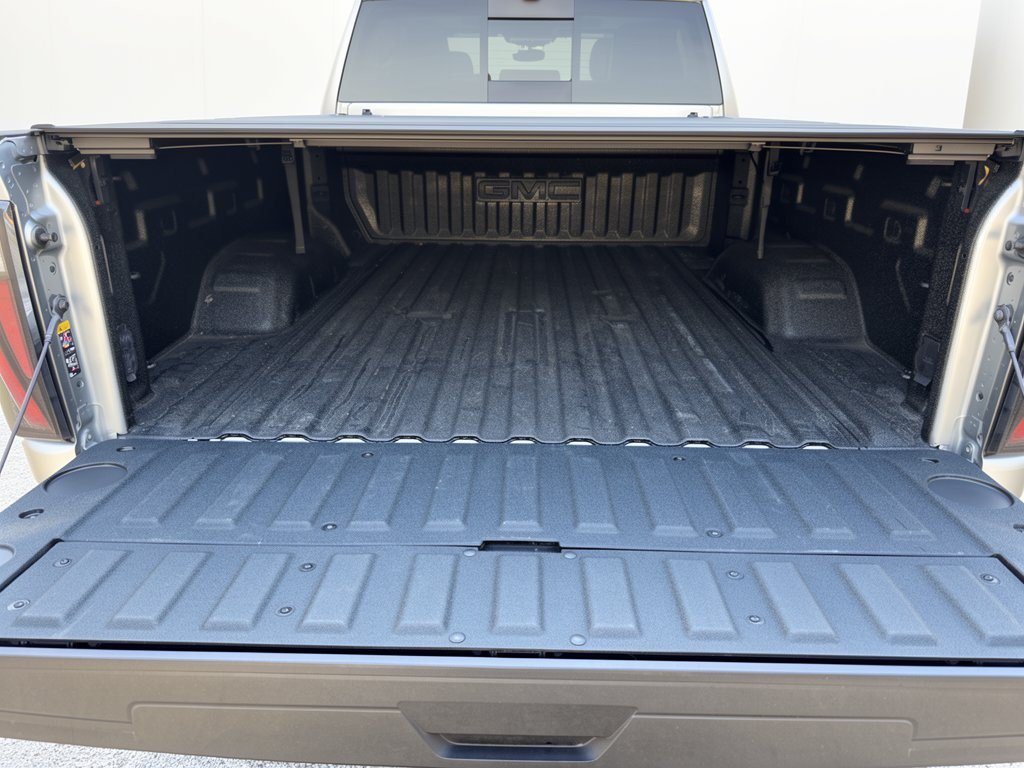 Used 2026 GMC Sierra 2500 AT4X AWD/4WD image 28