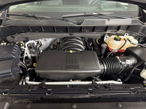 Used 2025 Chevrolet Silverado 1500 LTZ w/ Technology Package AWD/4WD image 12