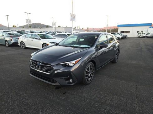 Used 2024 Subaru Impreza 2.0i Sport image 5