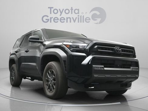 Used 2025 Toyota 4Runner SR5 AWD/4WD image 20