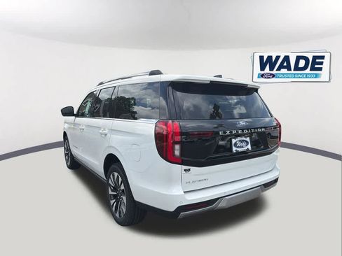 New 2026 Ford Expedition Platinum w/ Driver's Package AWD/4WD image 7