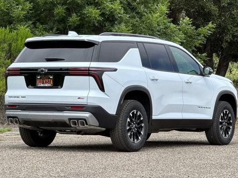 New 2026 Chevrolet Traverse Z71 w/ Driver Confidence Package AWD/4WD image 4