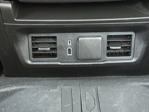 Used 2024 Chevrolet Silverado 1500 LT w/ Protection Package AWD/4WD image 39