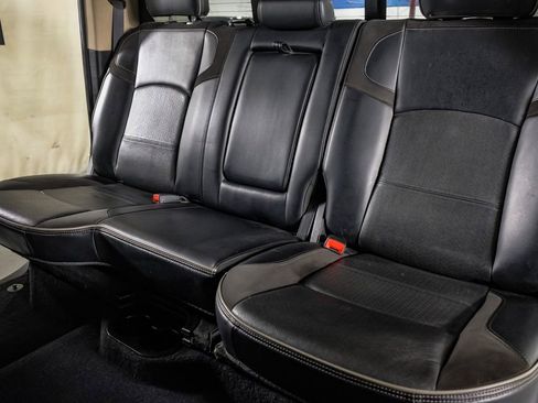 Used 2022 RAM 3500 Laramie w/ Chrome Appearance Group image 32