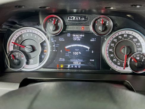 Used 2019 RAM 1500 Warlock AWD/4WD image 18