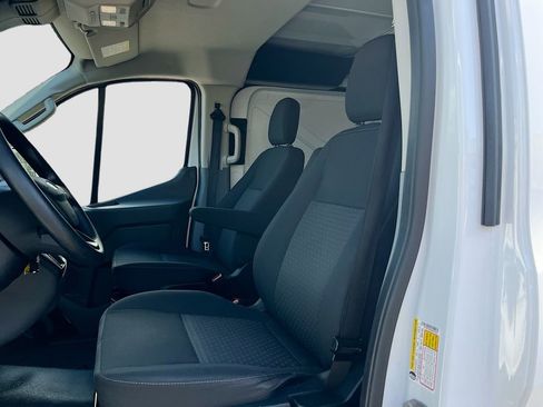 Used 2025 Ford Transit 150 Low Roof RWD image 20