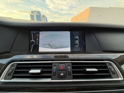 Used 2012 BMW 740i RWD image 23