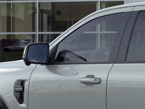 New 2024 Ford Ranger Lariat w/ Trailer Tow Package image 44
