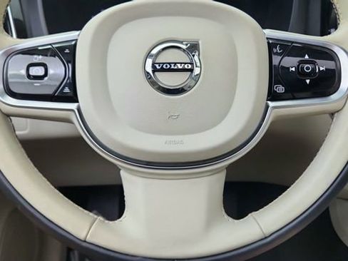 Used 2023 Volvo XC60 B5 Plus w/ Climate Package image 39