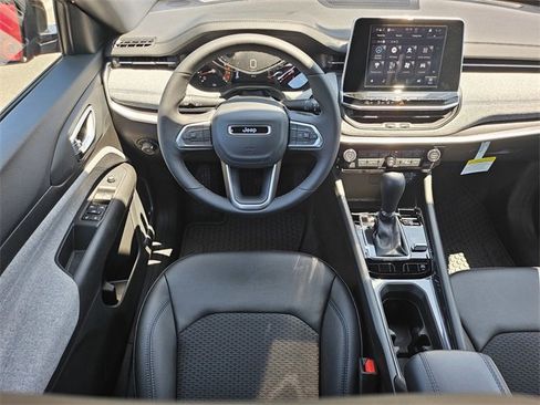 New 2025 Jeep Compass Latitude w/ Sun & Sound Group image 7