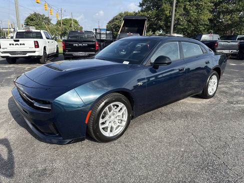 Used 2026 Dodge Charger R/T AWD/4WD image 7