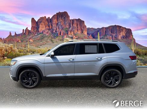 Used 2021 Volkswagen Atlas SEL Premium AWD/4WD image 3