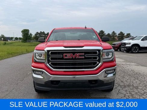 Used 2017 GMC Sierra 1500 SLE w/ SLE Value Package AWD/4WD image 2