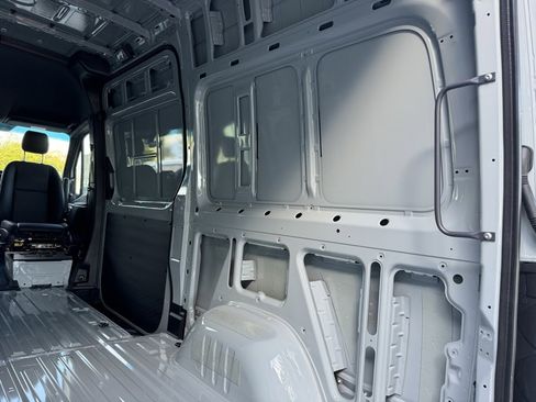 New 2025 Mercedes-Benz Sprinter 2500 image 11