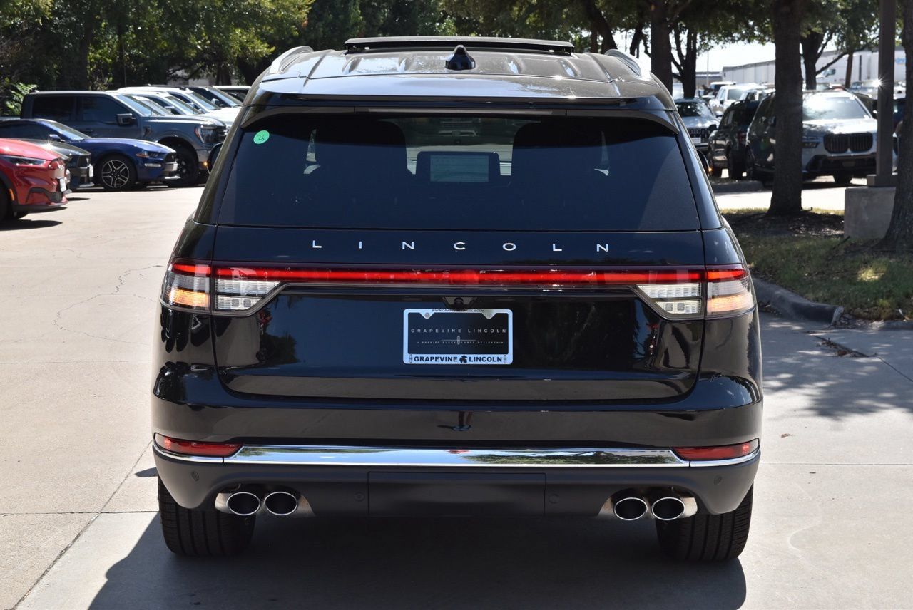 New 2026 Lincoln Aviator Reserve AWD/4WD image 8